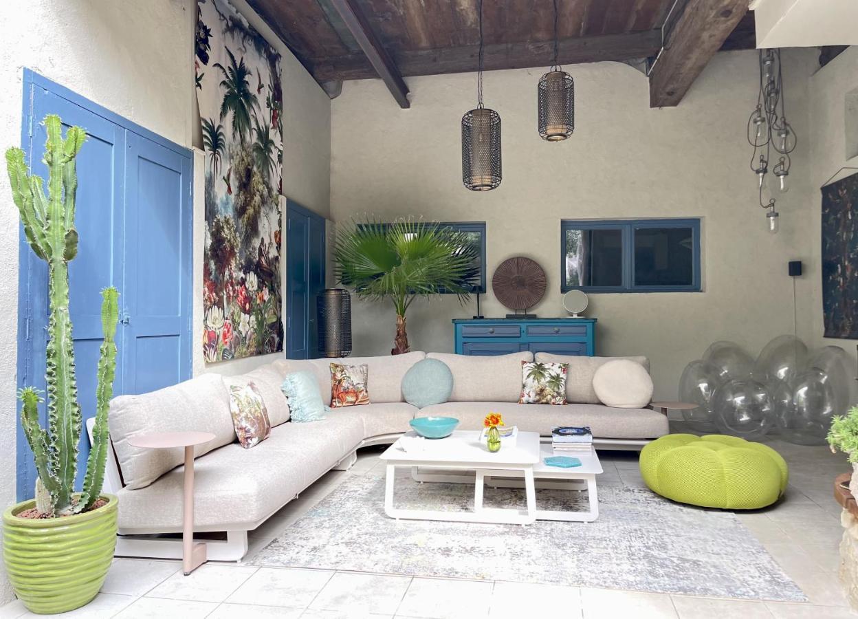 RoubiaL'Oiseau Bleu Rollier住宿加早餐旅馆 外观 照片